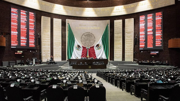 ¡CONGRESO SE RECETA PUENTAZO POR FIESTAS PATRIAS; SENADO TENDRÁ 7 DÍAS Y SAN LÁZARO 6!