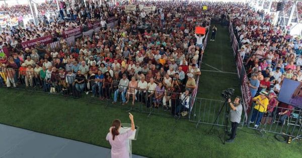 ¡MANIFESTANTES INTERRUMPEN EVENTO DE SHEINBAUM; LOS ACUSA DE “IRRESPETUOSOS” E “INFILTADOS” DEL PRIAN!