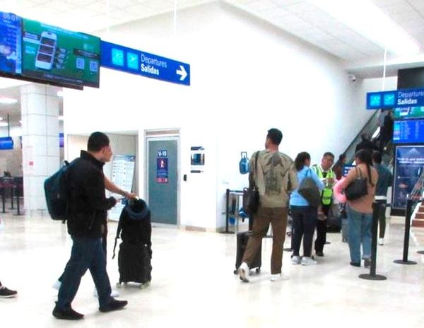 ¡168 PASAJEROS VARADOS POR CANCELACIÓN DE VUELO HACIA TIJUANA!