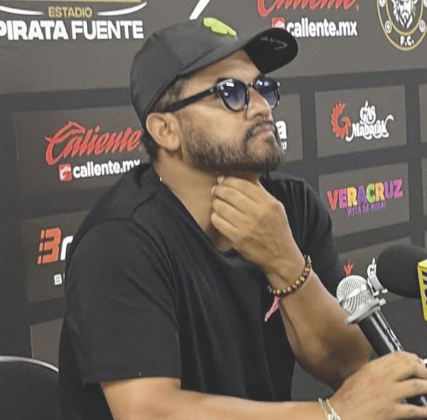 ¡“NO PUEDES COMETER ERRORES ANTE UN EQUIPO TAN BIEN TRABAJADO”!: EFRÉN HERNÁNDEZ