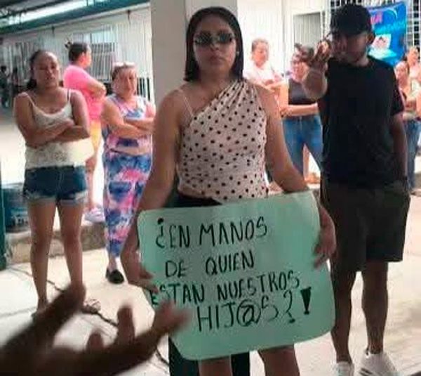 ¡DENUNCIAN A MAESTRO POR “ACOSO VISUAL”! - *Detonante cuando pidió de tarea un croquis de "como llegar a casa"