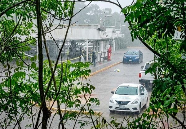¡GRUPO ARMADO TOMÓ POR ASALTO INSTALACIÓN DE PEMEX EN PAPANTLA!
