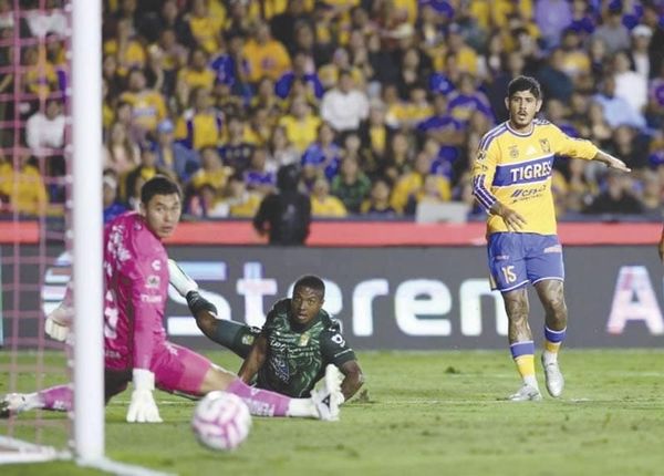 ¡VOLTEA TIGRES PARA ABAJO; CAE CON LEÓN!
