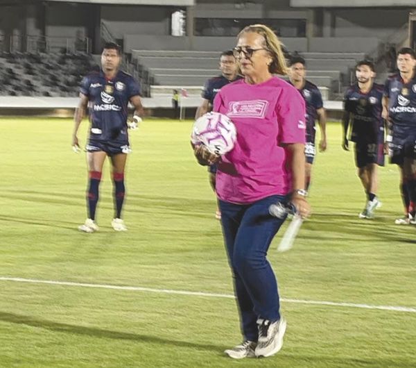 ¡PARA COMENTARSE! | - En una tarde-noche fría con norte y lluvia en la zona conurbada Veracruz-Boca del Río, la afición no abandonó a su equipo y acudió al coloso del fraccionamiento Virginia, impulsó a su equipo y lo motivó para buscar la tan…