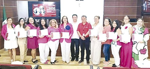 ¡CLASES A EMPRENDEDORAS DE AMMJE EN EL TALLER DE DESARROLLO EMPRESARIAL!