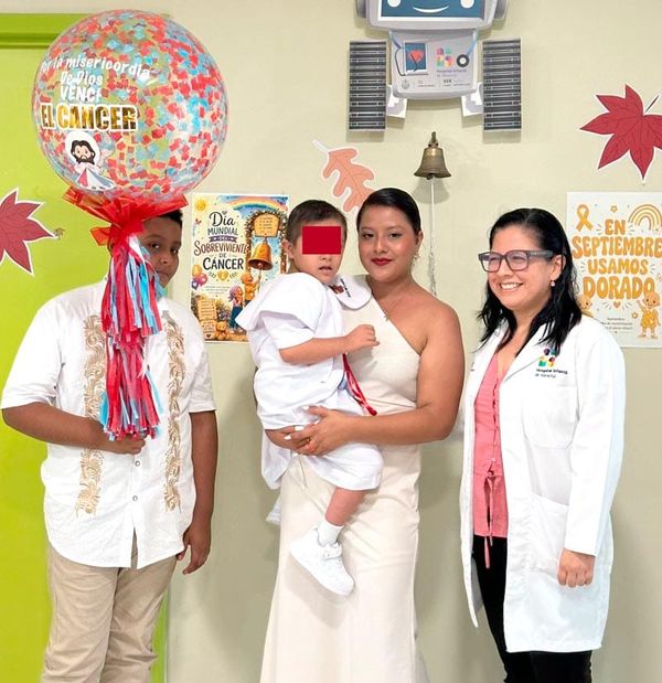 ¡VENCIÓ EL CÁNCER! - Y TOCA LA CAMPANA DE LA VICTORIA