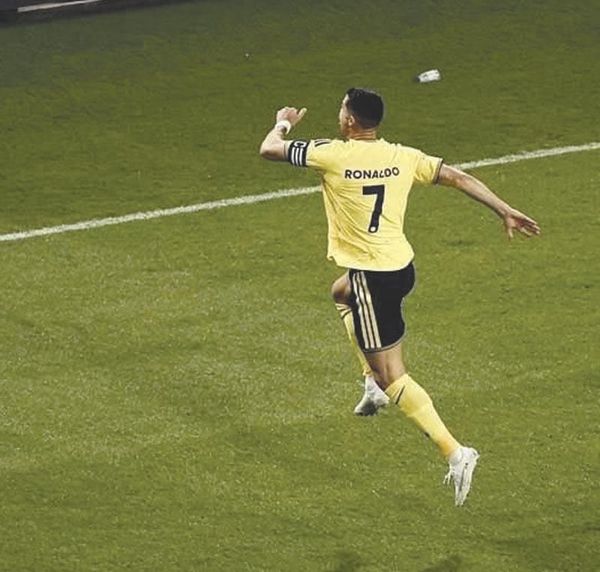 ¡ESTÁ CRISTIANO A 15 GOLES DE LOS 1000!