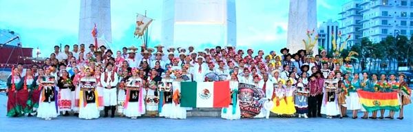 EL 9º. FESTIVAL INTERNACIONAL DE FOLKLORE VERACRUZ...