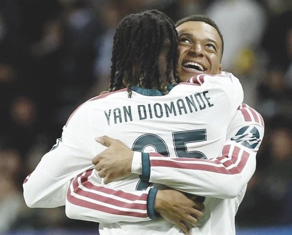 ¡MANTIENE REAL MADRID PERFECCIÓN EN LA CHAMPIONS LEAGUE, GANA 4-1!