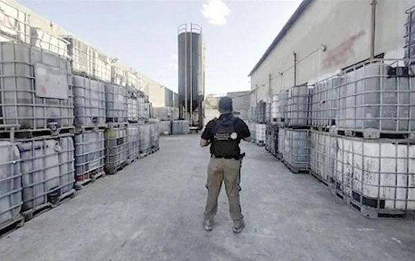 ¡DETECTA SHCP 109 MIL MILLONES DE LITROS DE HUACHICOL!