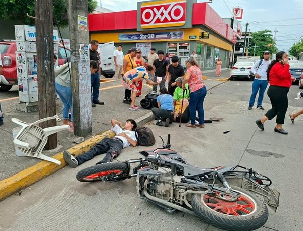 ¡SE PASAN EL ROJO Y LOS ARROLLÓ CAMIÓN URBANO!