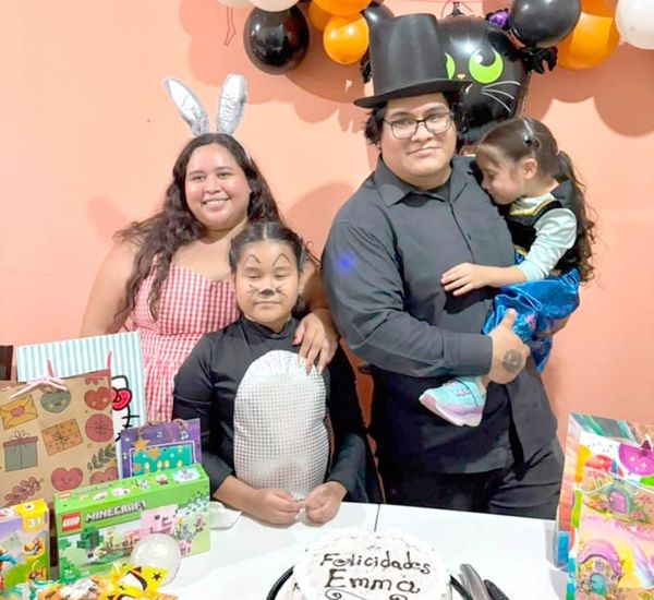 ¡FESTEJÓ 9 AÑITOS EMMA CRISTINA!