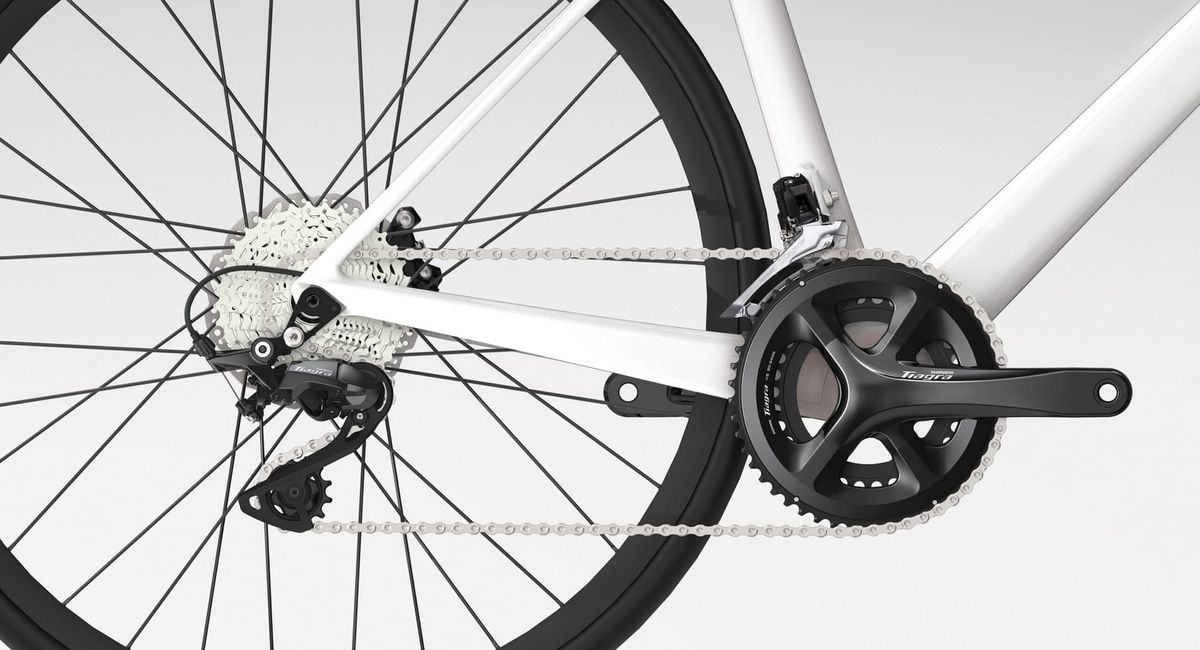 Shimano Tiagra Goes 11-Speed and Drops 200 Grams. The Catch Is the Price of Levers.