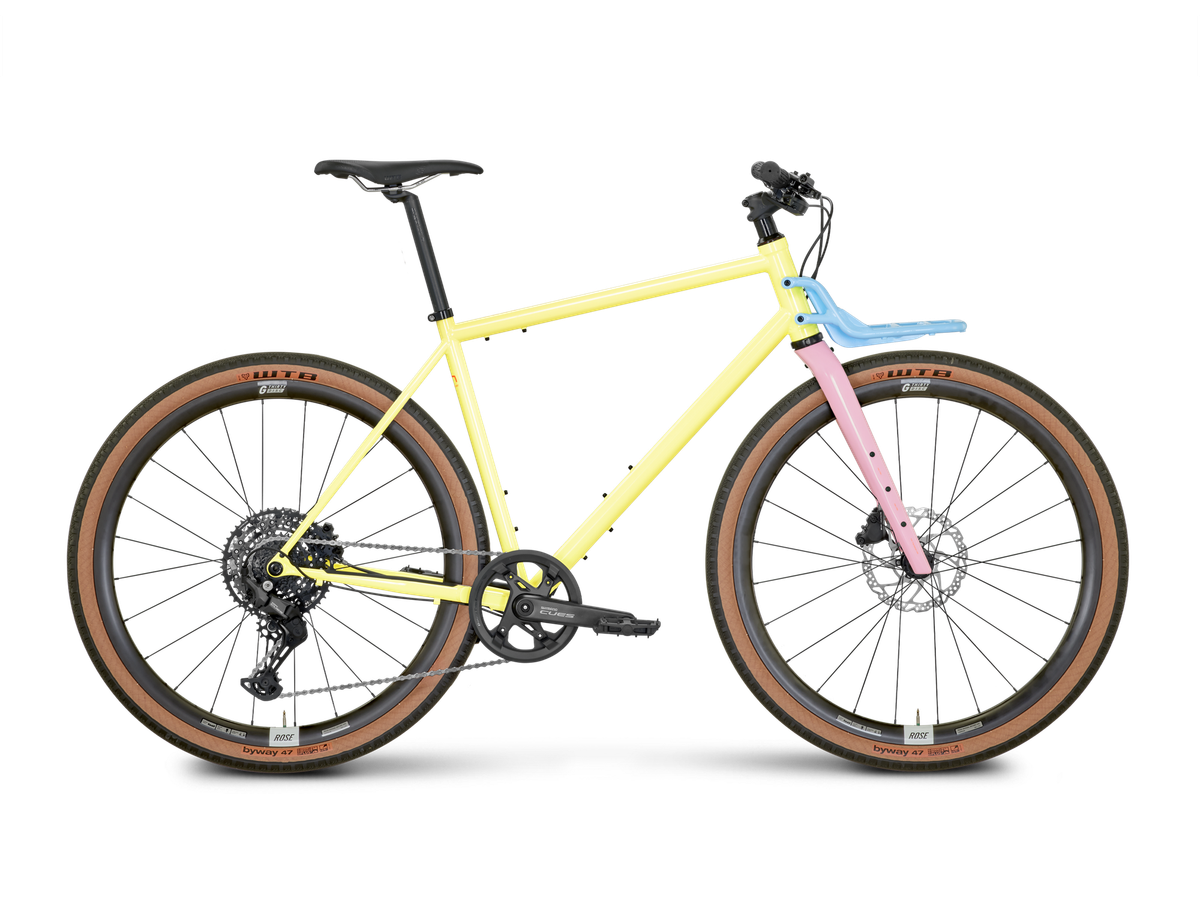 The Rose Hobo Puts a 5 kg Rack on a Steel Frame for Commutes and Camping