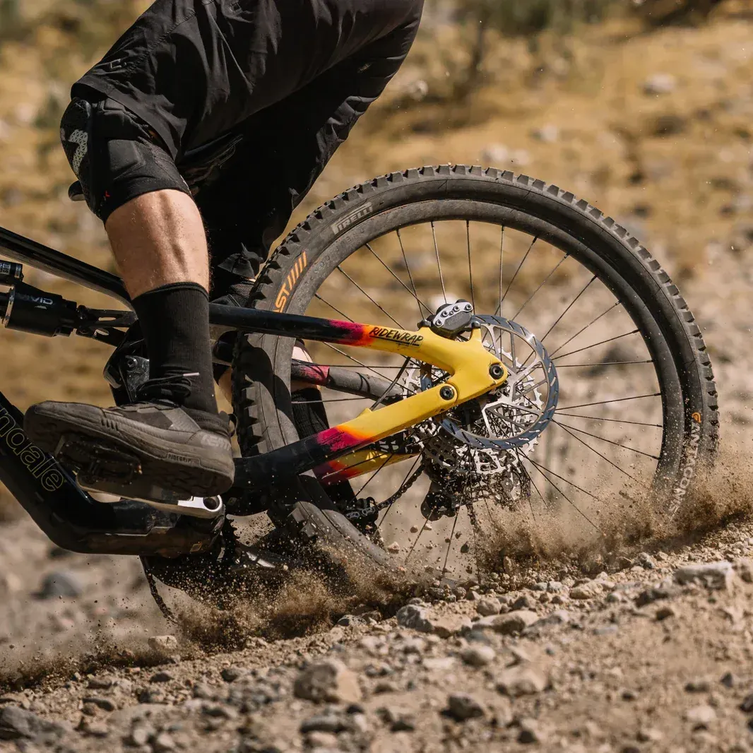 OneUp's $599 Wheelset: 30mm Width, Sapim Spokes, No Upsell Required