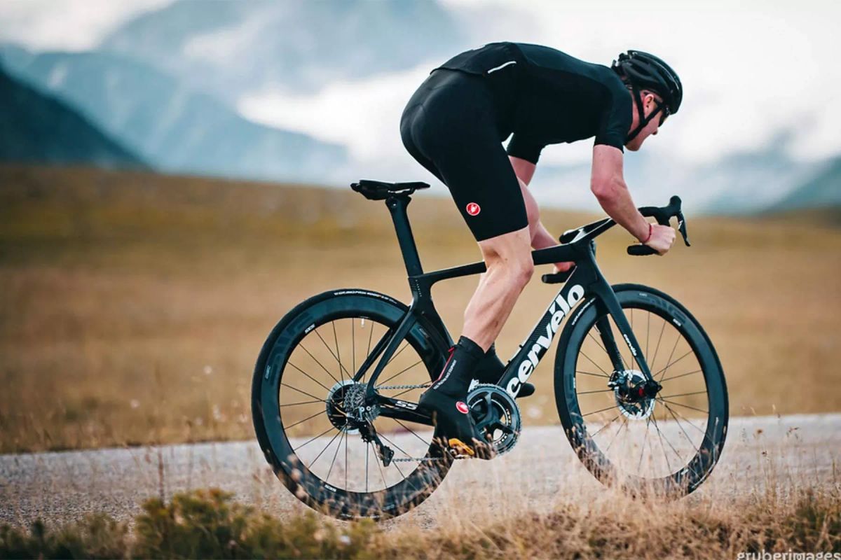 The All-New 2019 Cervélo S5