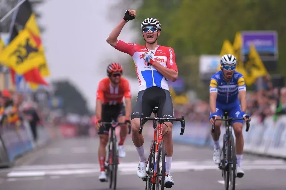 Van der Poel Wins Brabantse Pijl