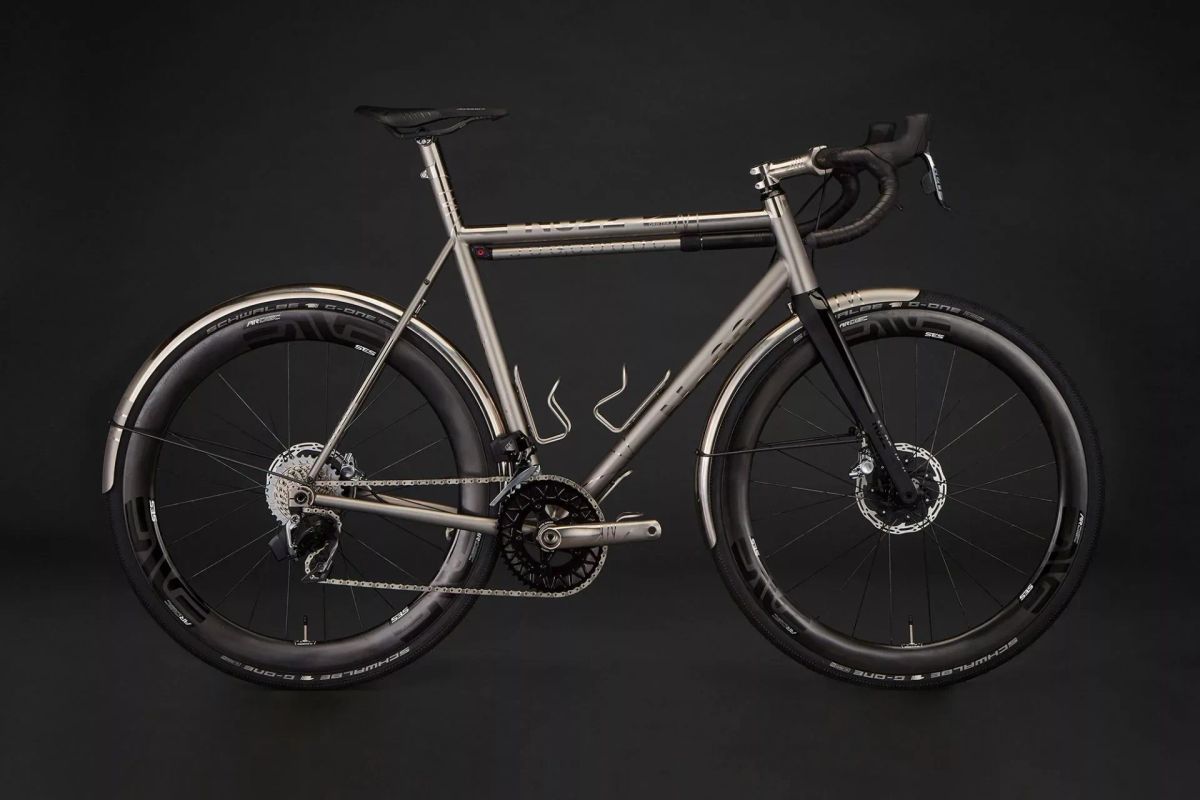 Take a Minute to Appreciate the No22 Drifter X