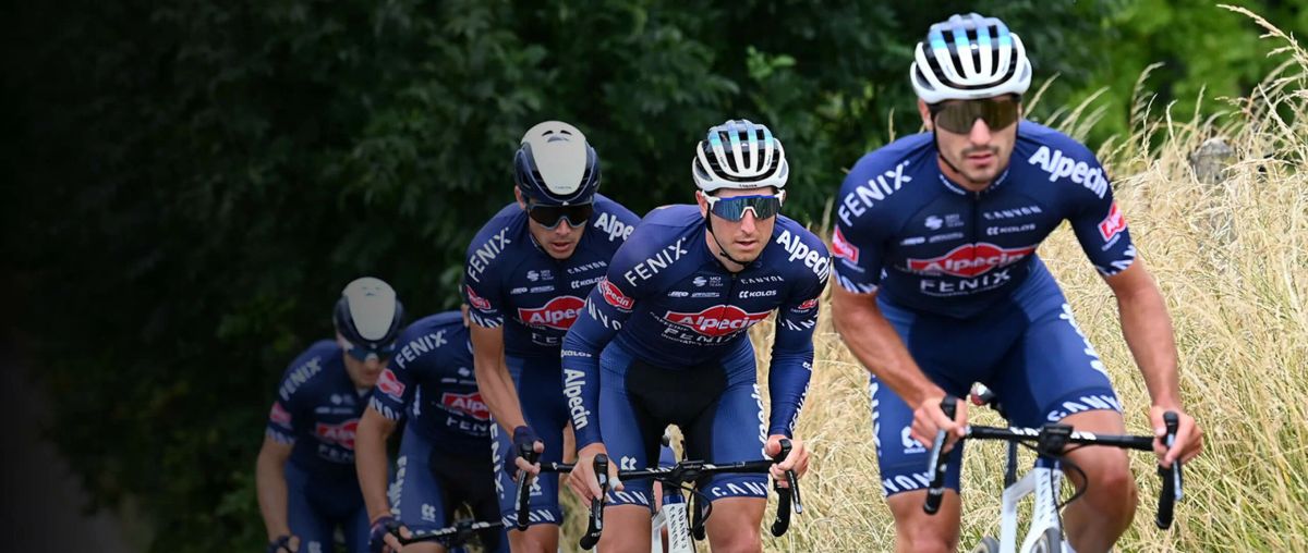 2020 Zwift Academy Road Begins: All the Details on Workouts, Group Rides, Segments and Races