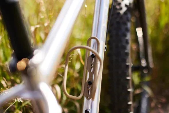 Wolf Tooth Morse Cage Ti Limited Edition Khaki