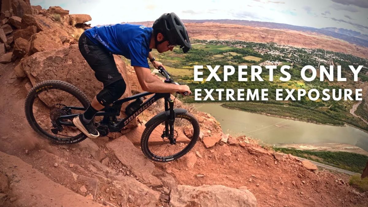 Rémy Métailler Rides Portal in Moab
