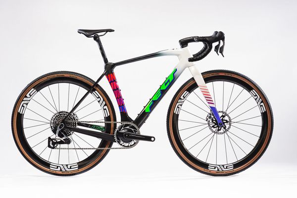 Get the Pro Look: FELT Releases Highly Limited BREED UN1TD Team Replica