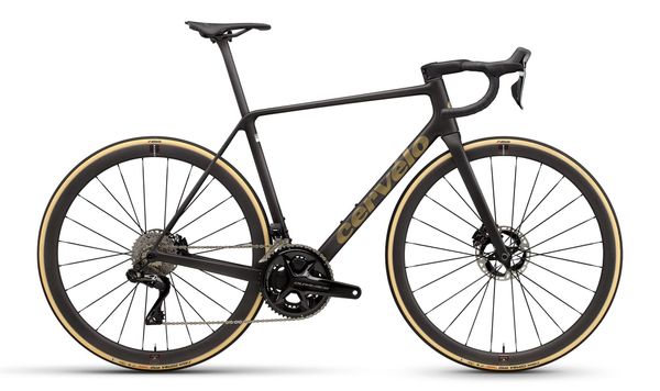 Cervelo's New R5 Dips Under 6kg, Laughs at UCI Weight Limit