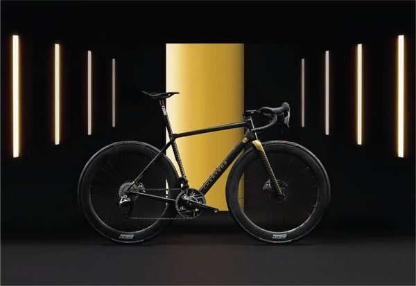 Chapter2 Unveils the 695g Rira Ultra Racing Frameset