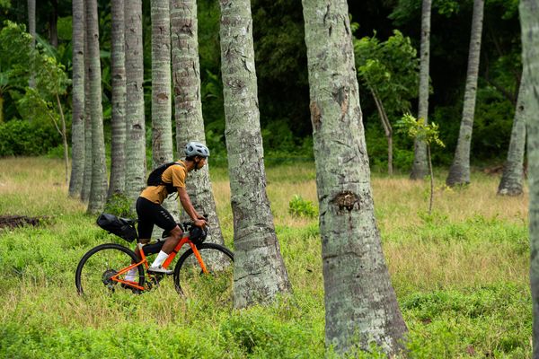 Apidura's 2026 Expedition Series: Built-In GPS Mounts and Anti-Bulge Zippers