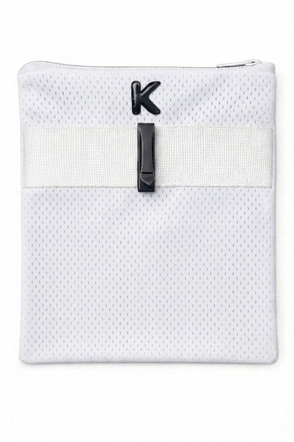 Kembag Puts 1.1 Liters of Ice on Your Spine for $40