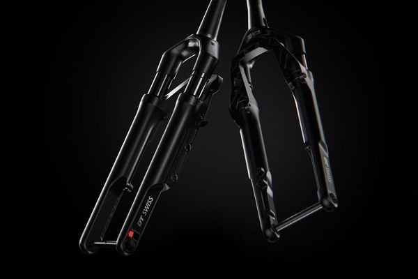 DT Swiss F132 Gravel Fork Finally Goes Aftermarket — Two Specs, Three Offsets
