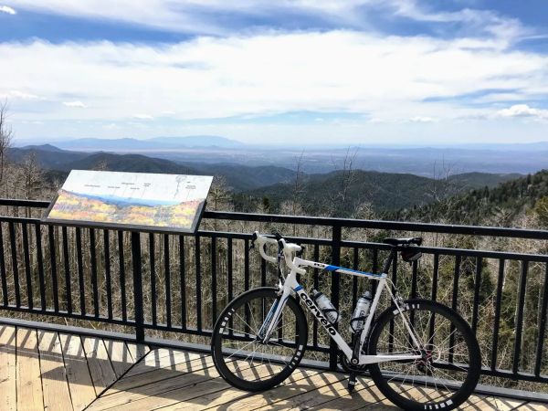 Cycling to the Santa Fe Ski Basin