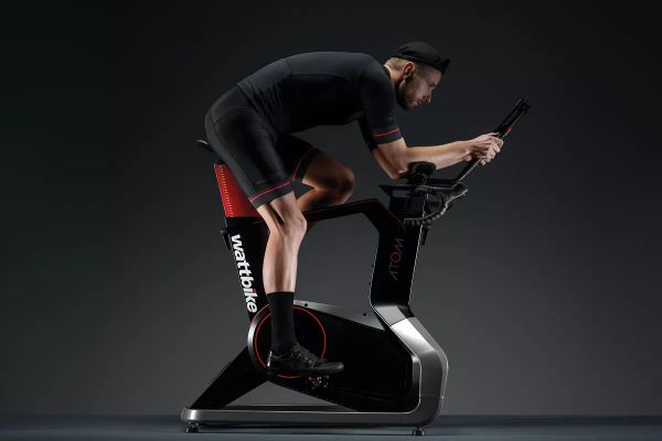 Stay Safe and Fit: Top Tips to Avoid Injuries While Training Indoors This Winter