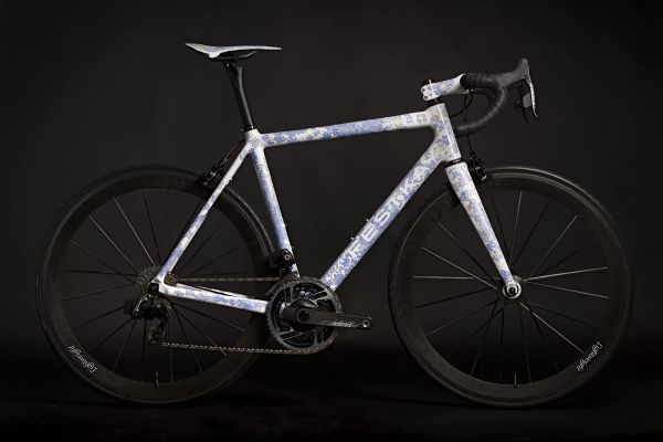 Festka’s Spectre Porcelain by Michal Bacak is Pure Art