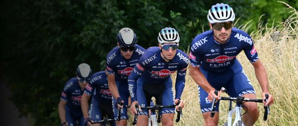 2020 Zwift Academy Road Begins: All the Details on Workouts, Group Rides, Segments and Races