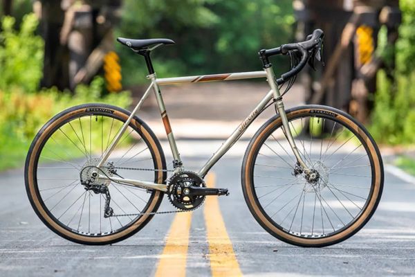 The 2022 All-City Space Horse gets Two New Colors and Builds