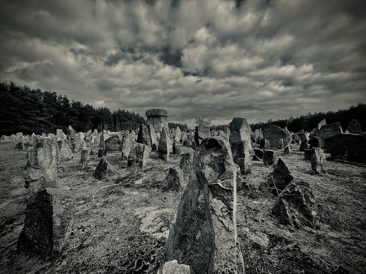 Still / Moving. Post feature image