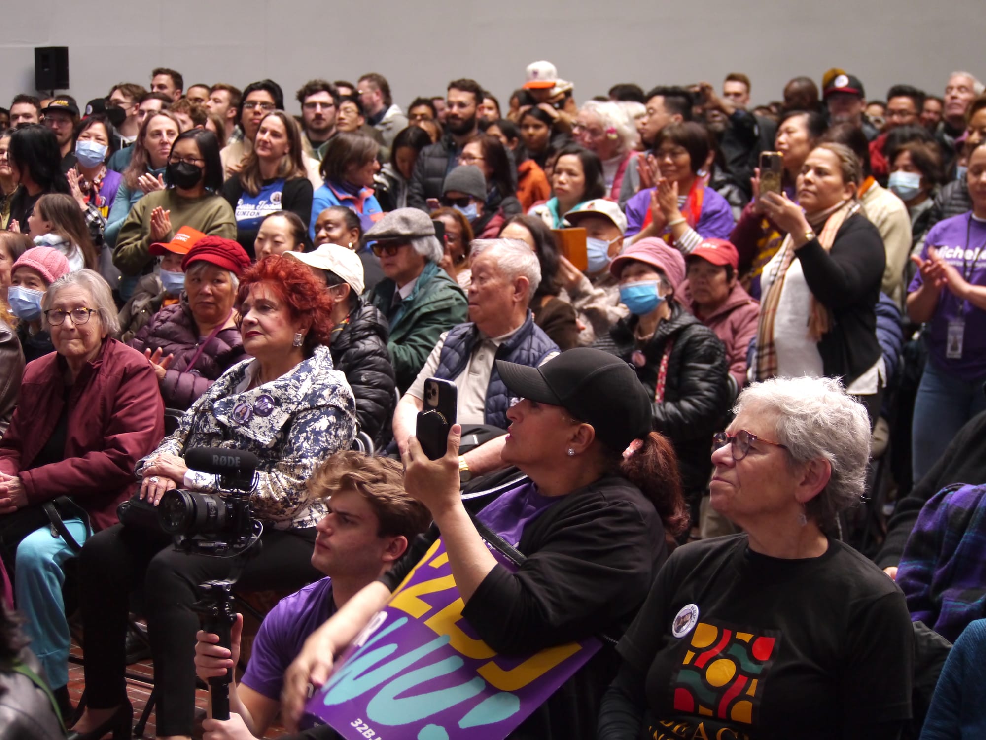 A view of the crowd at the Boston Cyclorama.