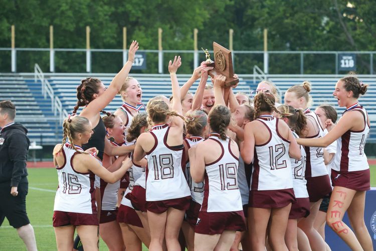 Freeport girls down Mt. Ararat to win Class B title in perfect fashion