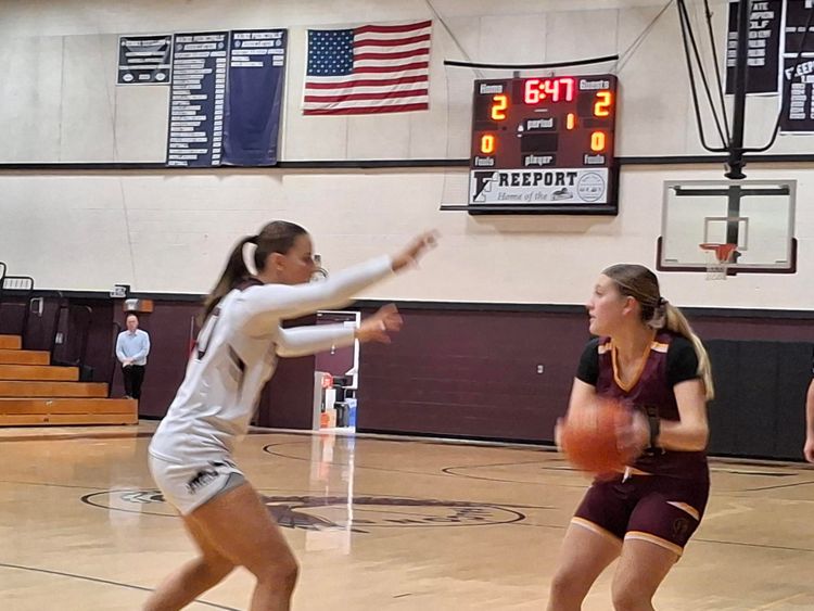 Freeport girls stymie Cape, break into win column