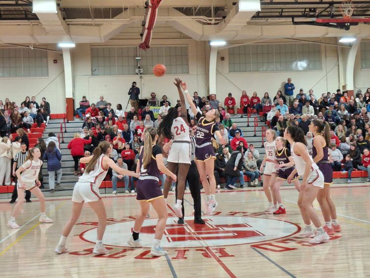 Cheverus girls return to form, edge South Portland in thrilling regular season finale