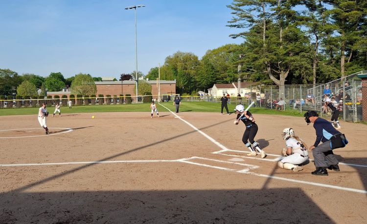 Gorham finally solves Windham thanks to huge sixth inning rally