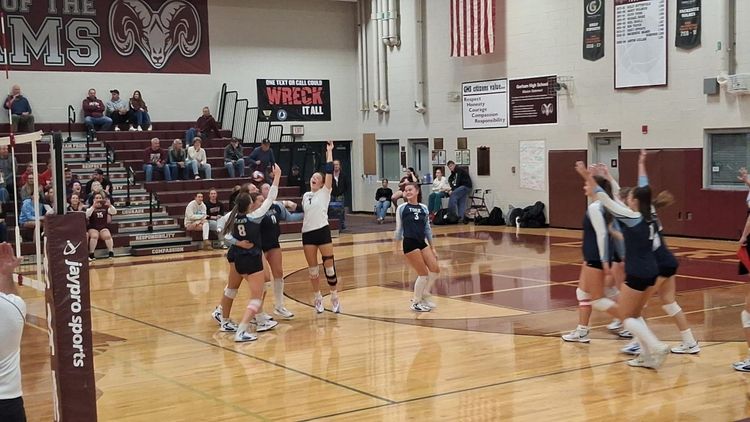 York hands Gorham first loss in interclass volleyball showdown