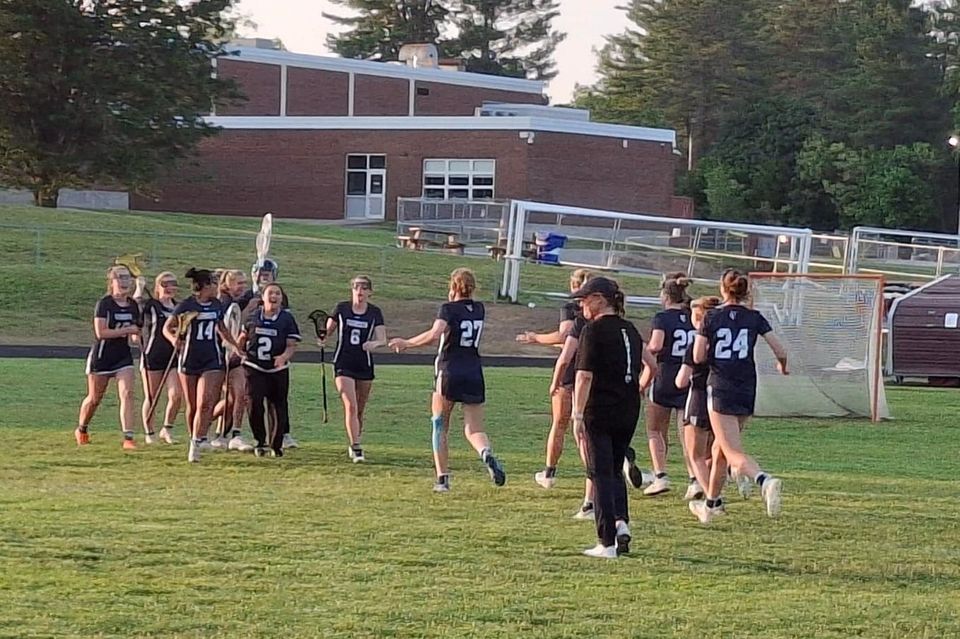 Yarmouth girls close with dramatic OT win at Greely