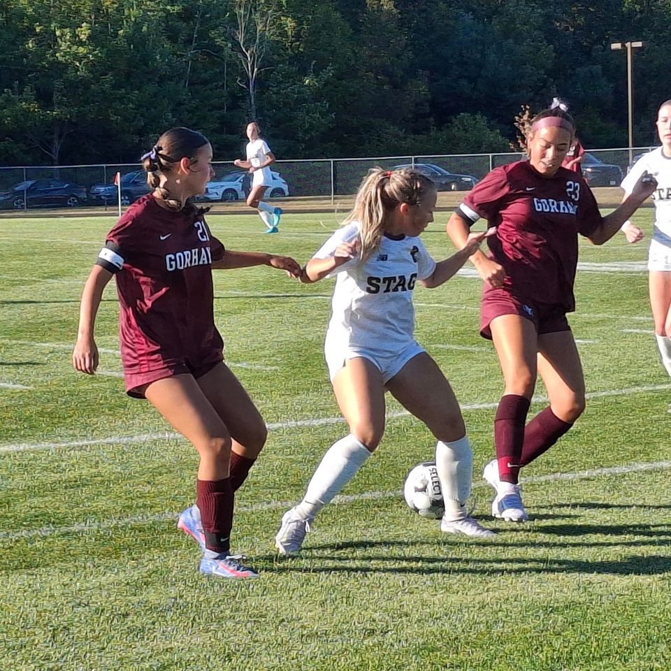 Gorham girls hold off Cheverus in season opener