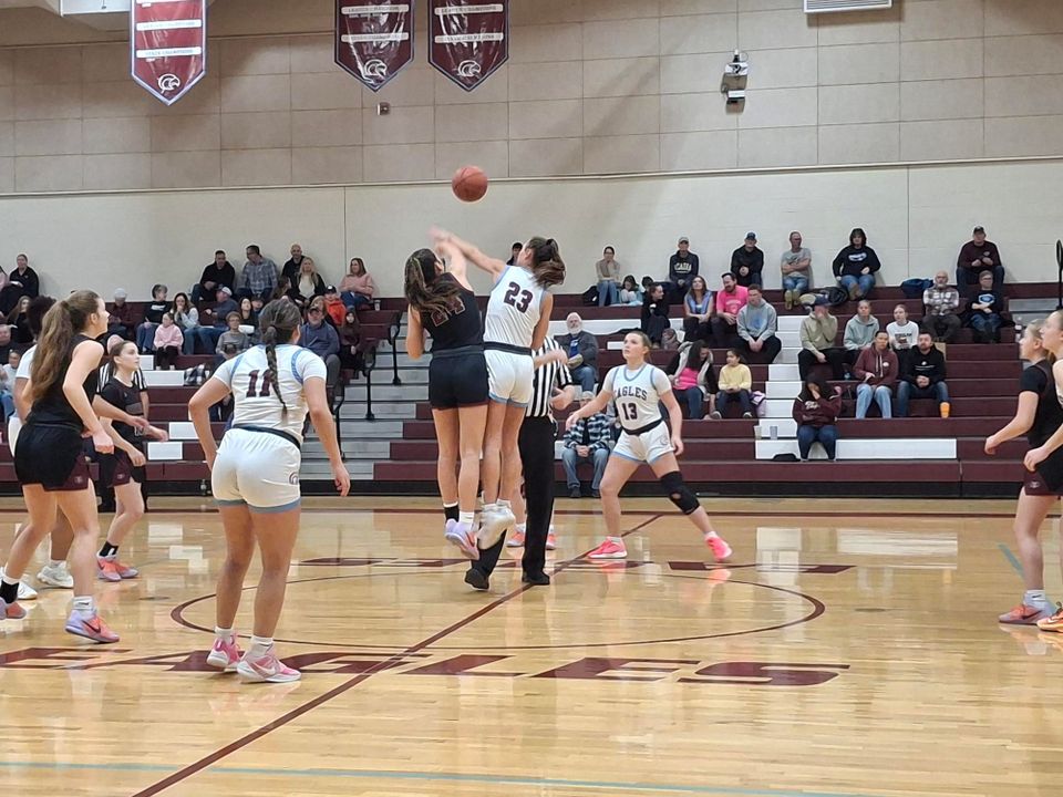 Windham girls smother Gorham in Saturday morning special