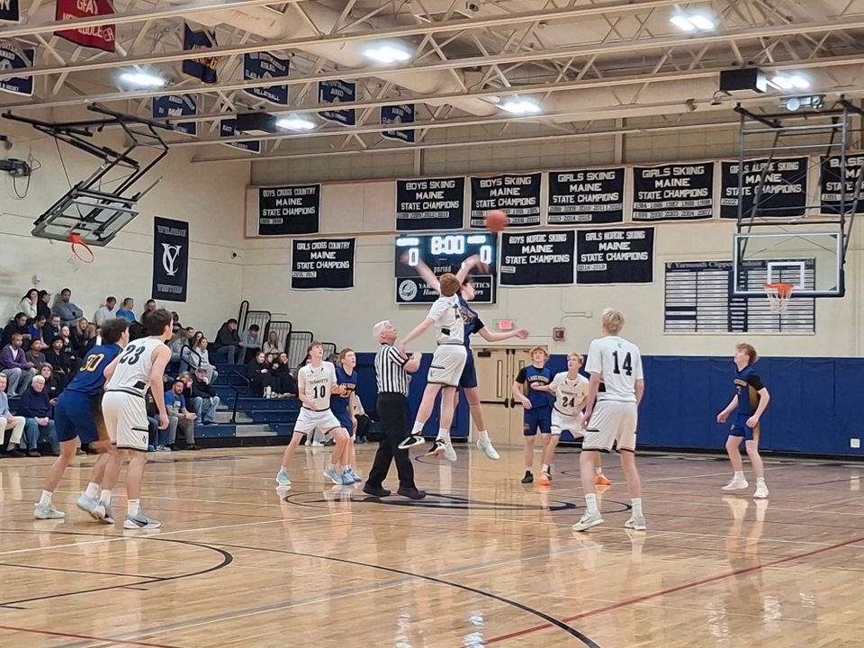 Yarmouth boys ride unselfish ways to win over Lake Region
