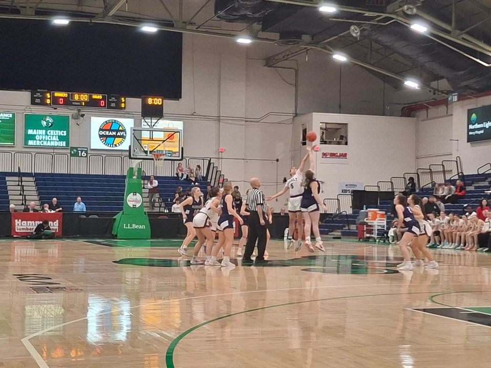 Greely girls stunned by Marshwood's buzzer-beater in quarterfinals