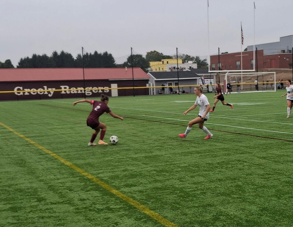 Yarmouth girls pull away to beat Greely, stay unbeaten