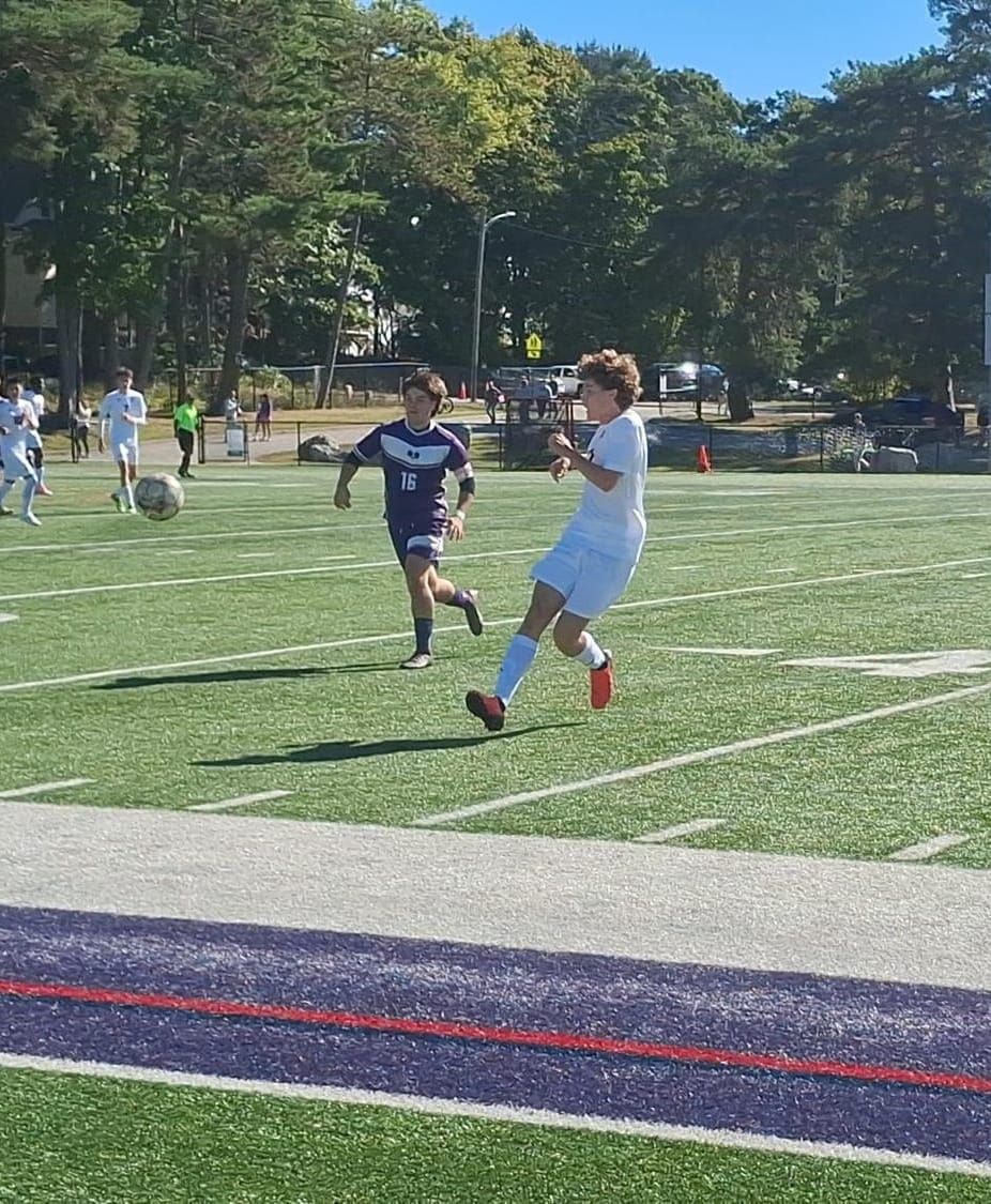 Deering boys hold off Scarborough to continue sizzling start